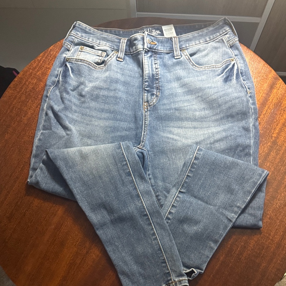 Stylish Blue Denim Jeans